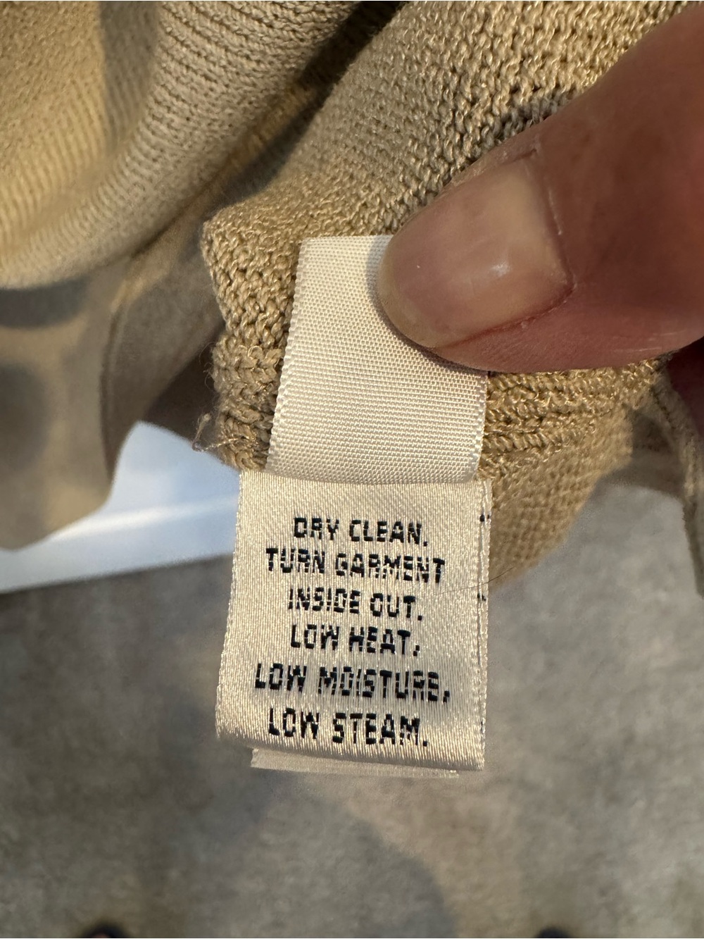 St. John tan ivory knit suit jacket midi sleeveless sweater dress flaw size 12 - Picture 15 of 16